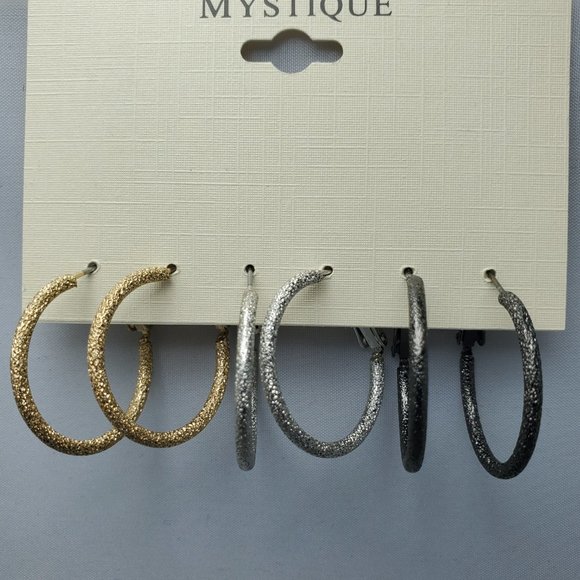 Mystique multi hoop multiple earrings - Picture 4 of 4